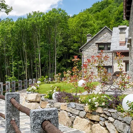 Croh - Villaggio Dei Crodini בקתה